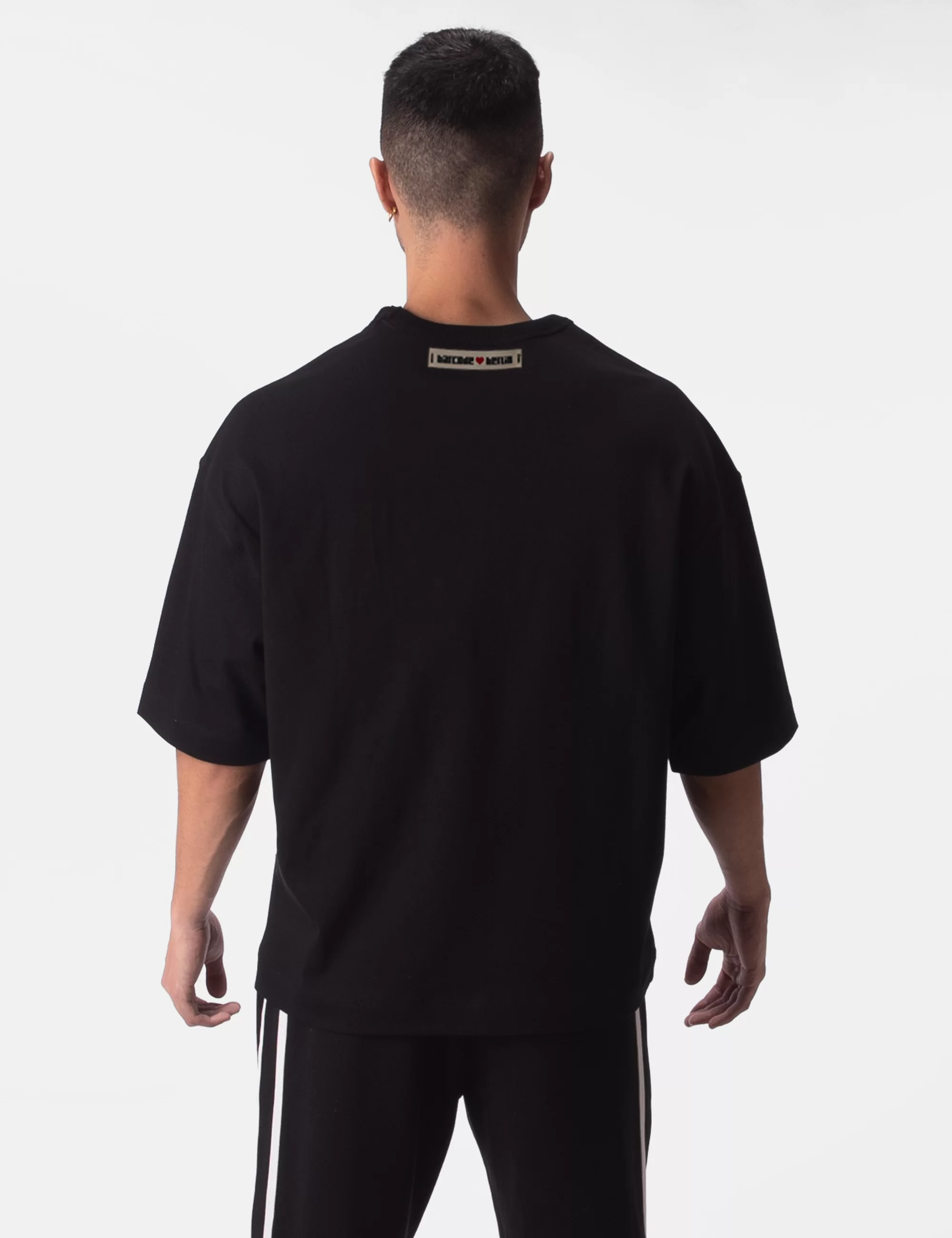 Oversized T-Shirt Fucking Hot - Black
