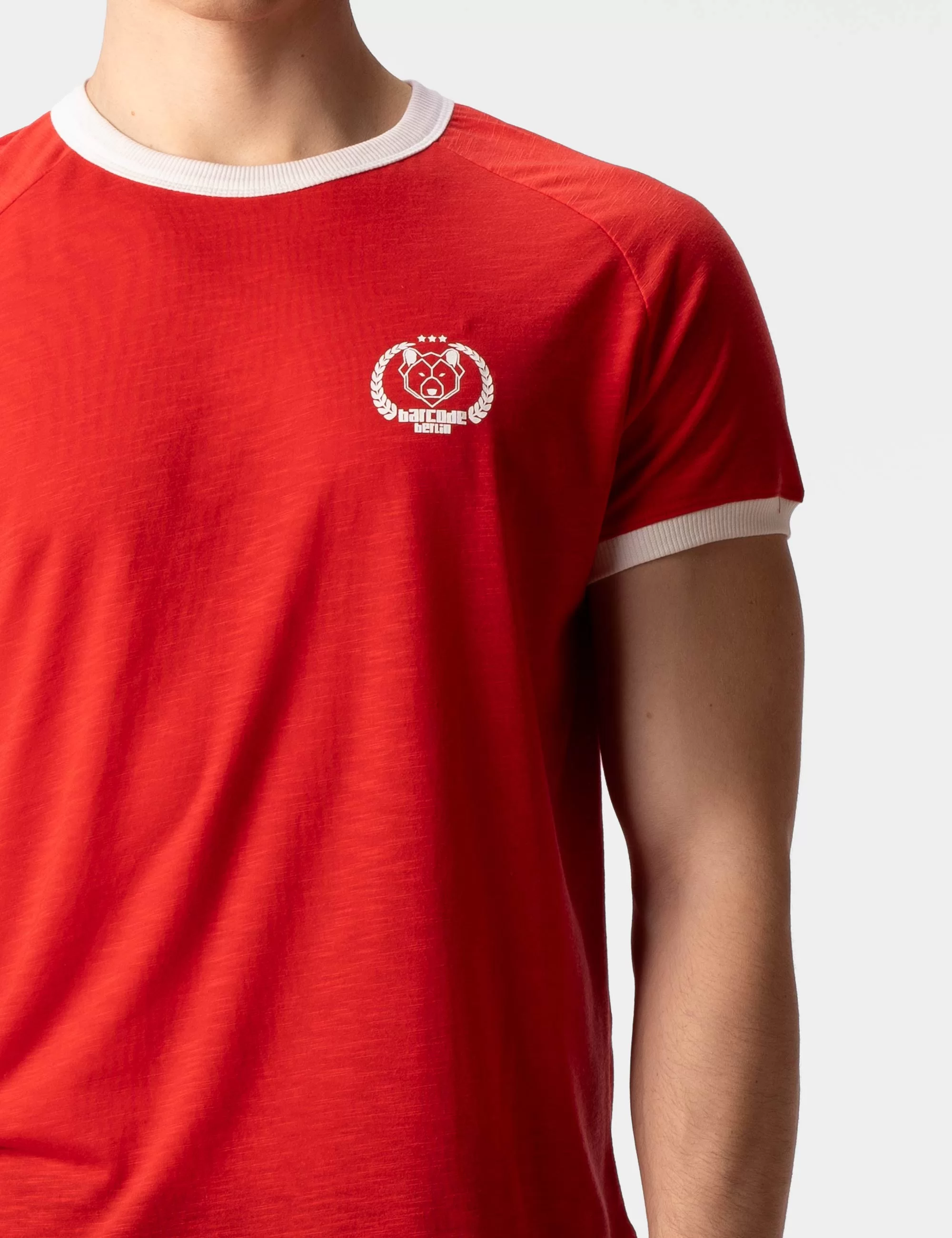 T-Shirt Raglan Kenji - Red T-Shirt Raglan Kenji - Red